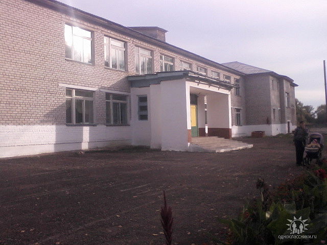 Комаровская средняя школа